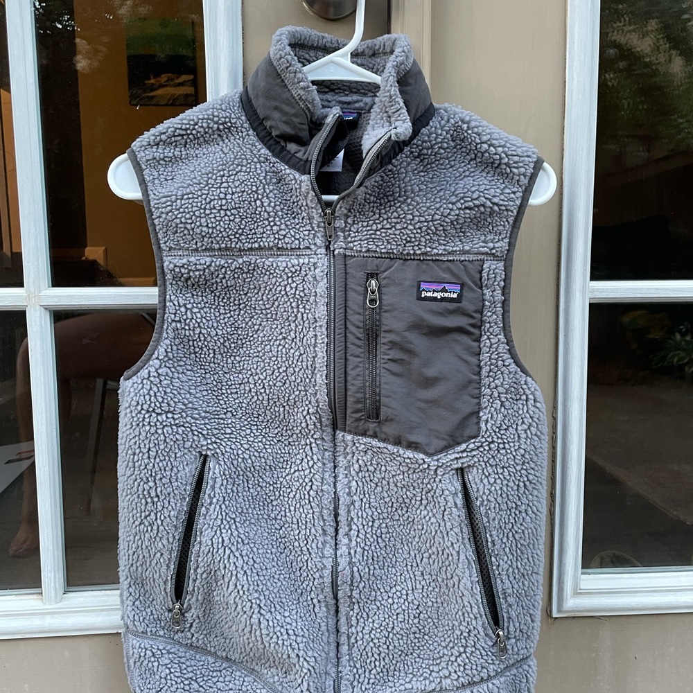 Patagonia Vest Men’s XS, fits like a Women’s Small
